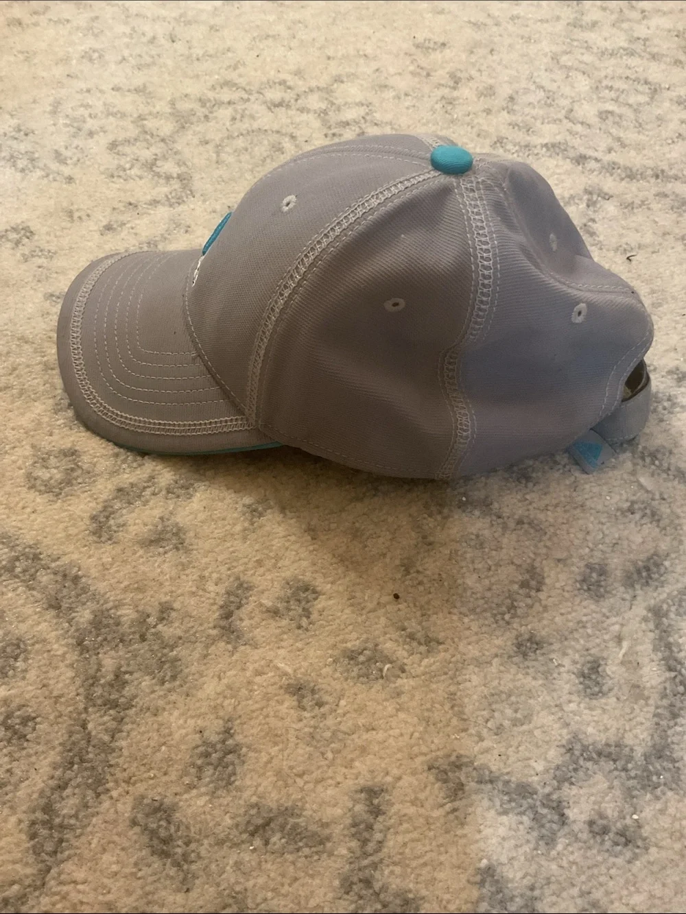 Men’s Vintage Adidas Grey & Aqua Blue Adjustable Ball Cap Retro Hat 80's-90's